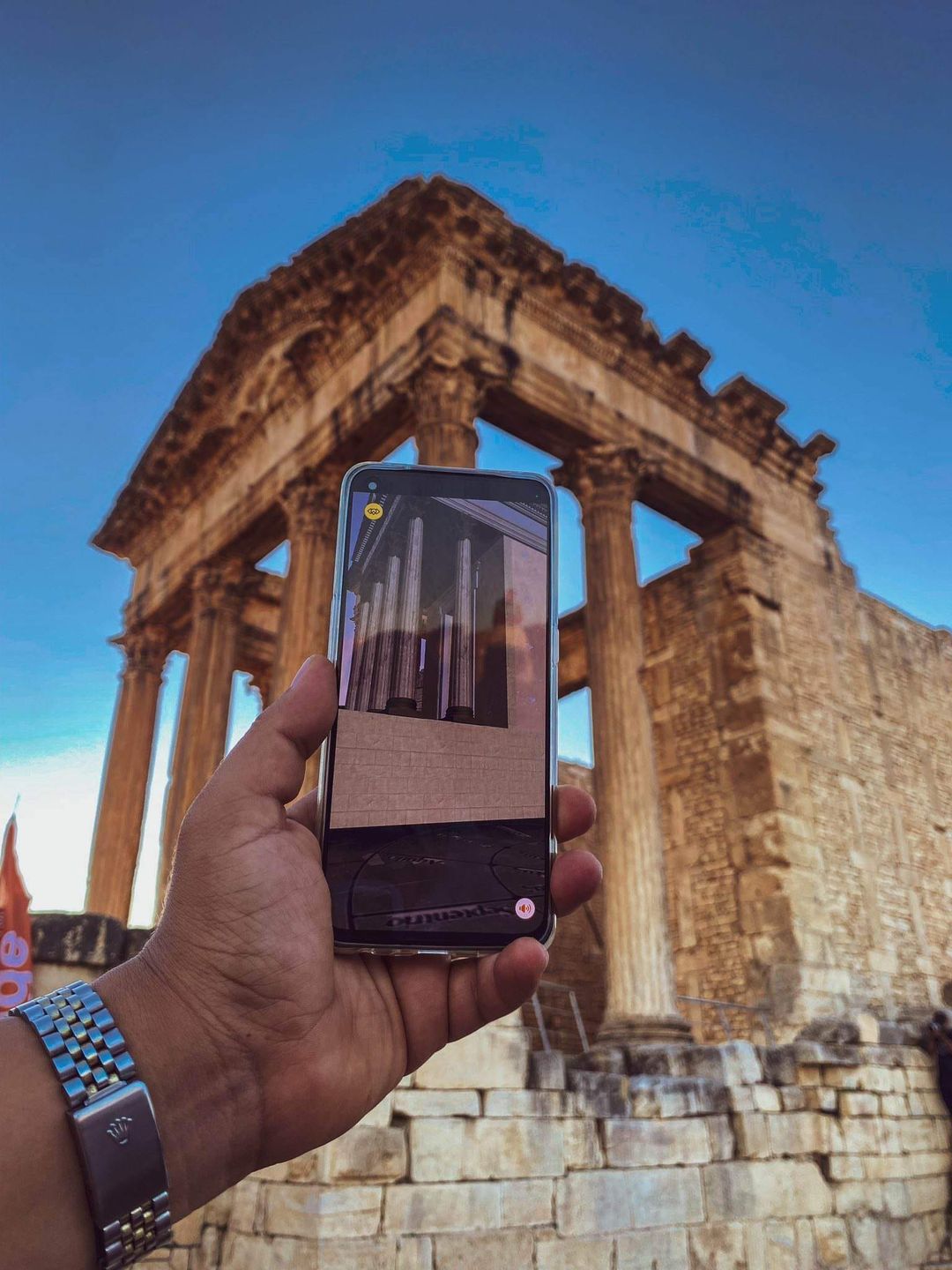 Revive Ancient Site with Augmented Reality and Virtual Reality: